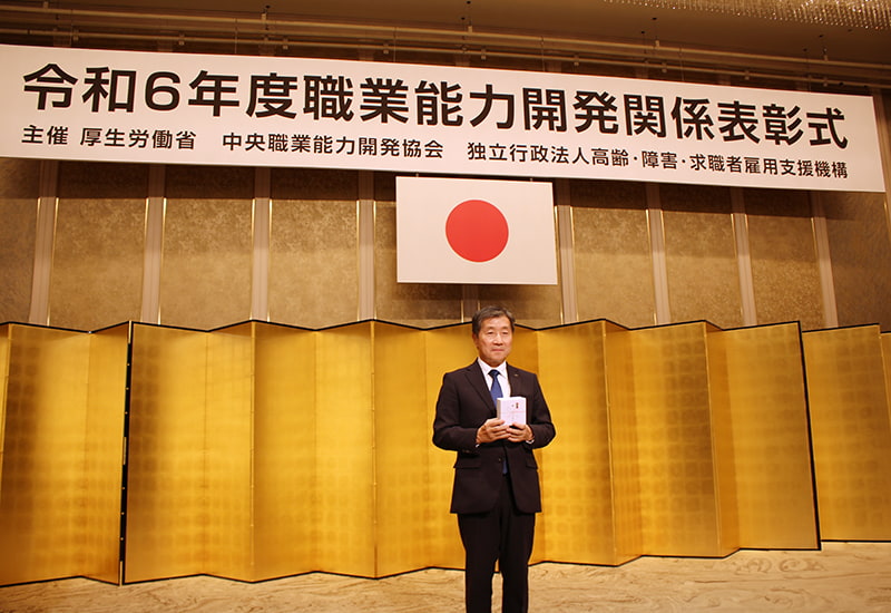 当社専務執行役員 滋賀事業所長 三品 康久